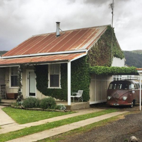 Little Ivy Cottage